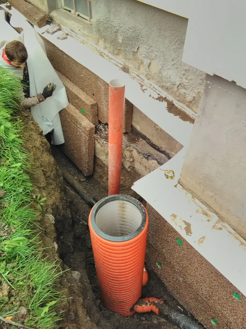 Dränering och grundisolering utförd av Robert’s Hantverks Service (3 av 5)