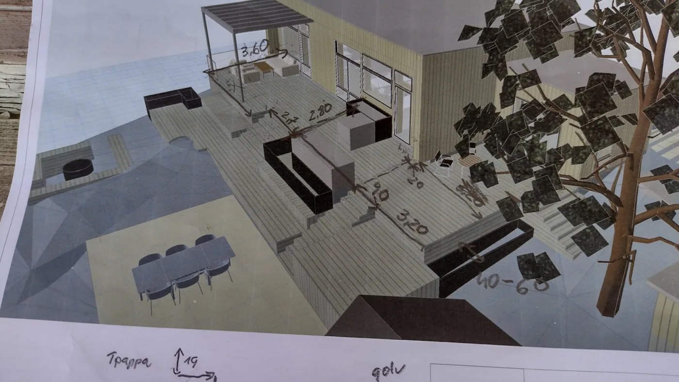 Trädäck med pergola före arbetet