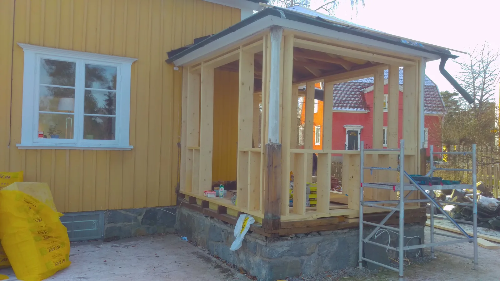 Tillbyggd veranda i Bromma, bild 2 av 4